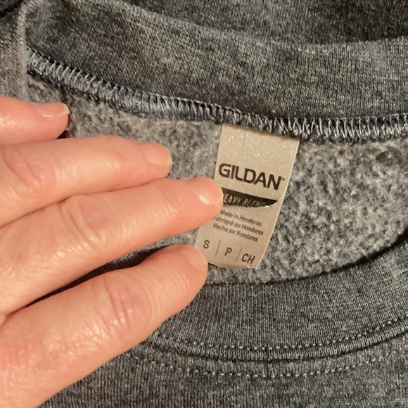 Gildan navy sweatshirt heavy Blend - Picture 3 of 3